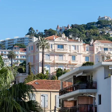 Apartamento Spacious 2-br Walk To & Center Cannes